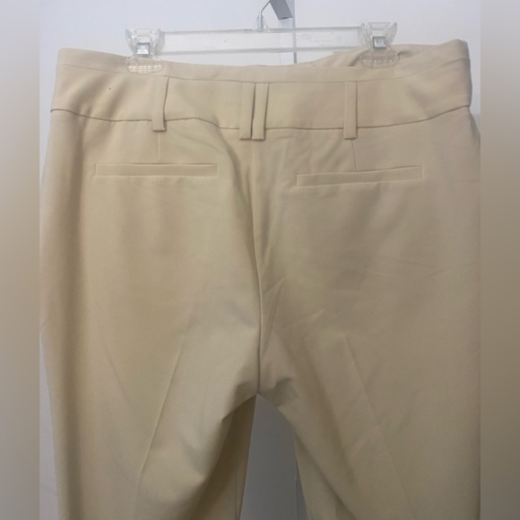 NY&C New York & Company Straight Leg Pants. Color: Beige/Cream. Size 14 (Avg) - Picture 3 of 8